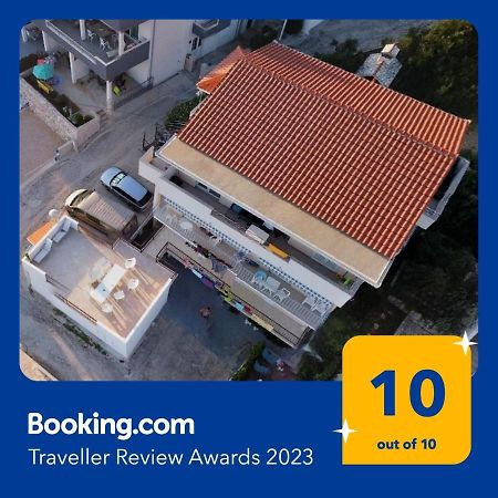Apartments Tony Stanici - Omiš Екстериор снимка