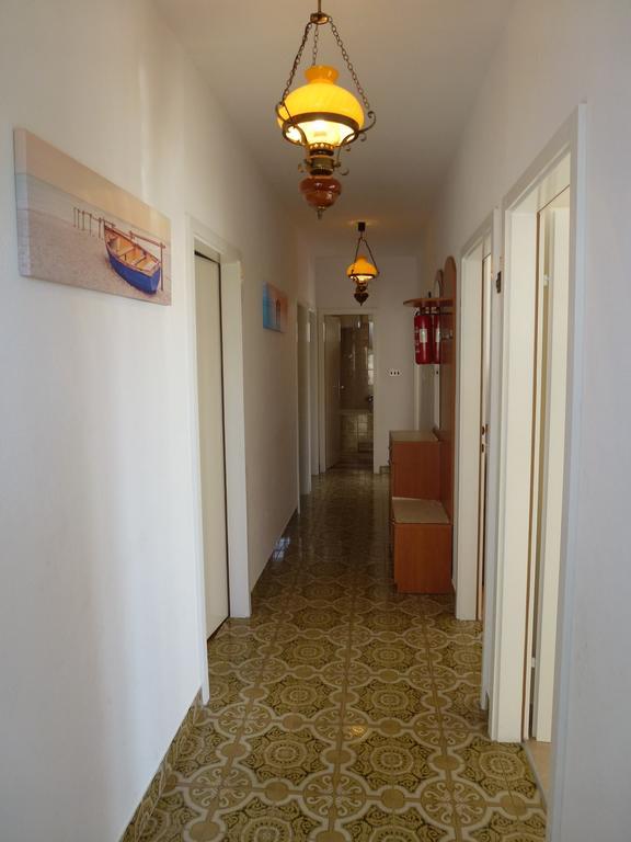 Apartments Tony Stanici - Omiš Екстериор снимка