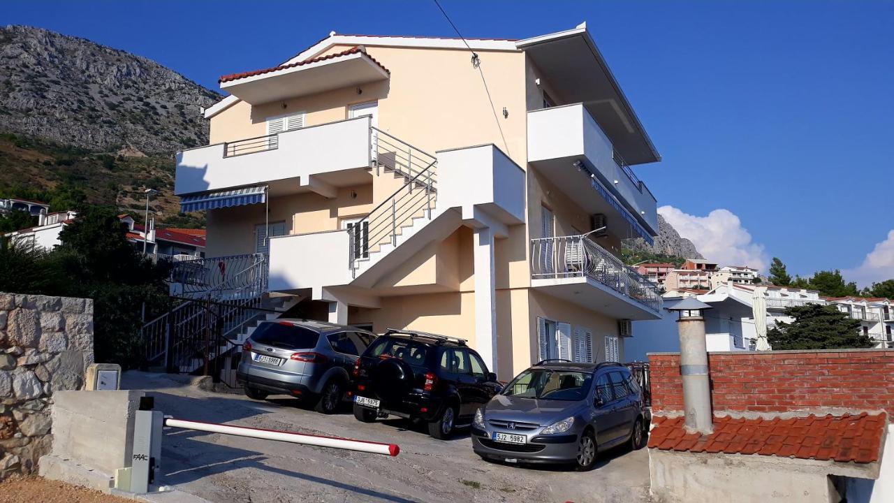 Apartments Tony Stanici - Omiš Екстериор снимка